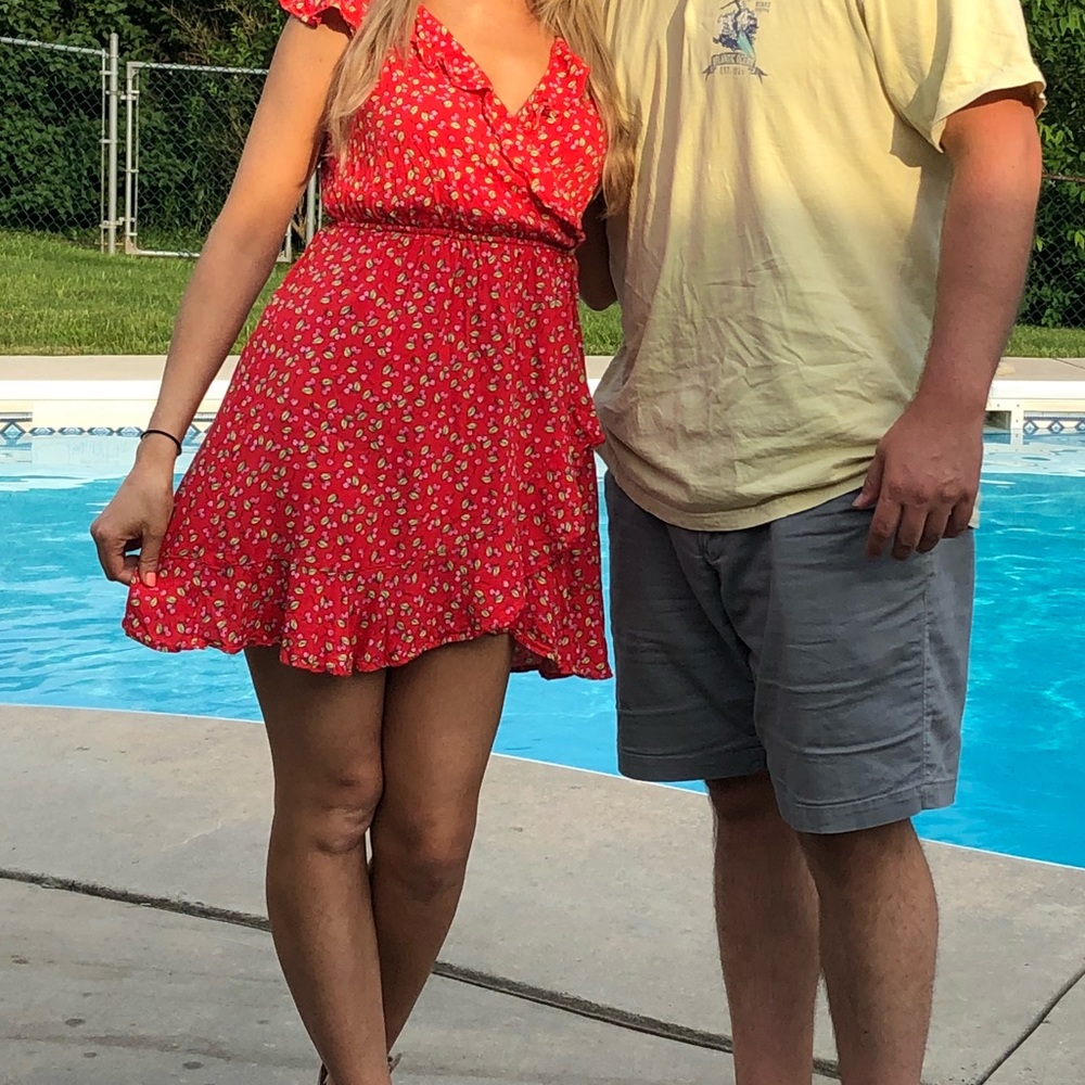 Red cherry dress - Picture 4 of 4